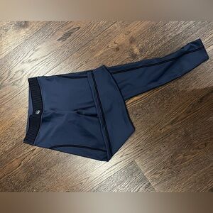 Alo airlift high waist 7/8 line up leggings